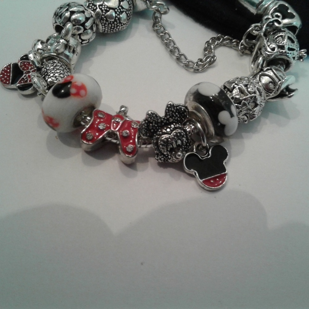 Jewelry - Picture 6 of 7